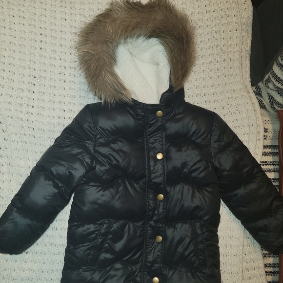 Old navy winter jacket 4t black bubble coat - Picture 6 of 8